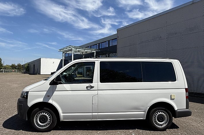 Volkswagen  Kombi Transporter CAMPER, AUTOMAAT, AIRCO, DEALER ONDERHOUDEN.