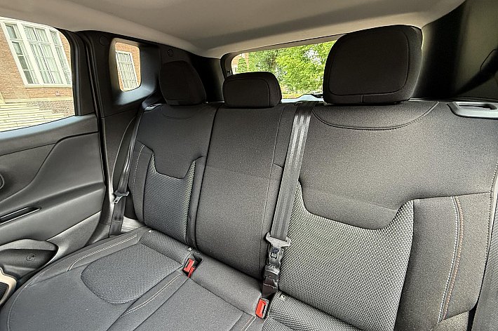 Jeep Renegade 1.4 MultiAir 75th Anniversary AWD AUTOMAAT, 4WD, 2x OPEN DAK.