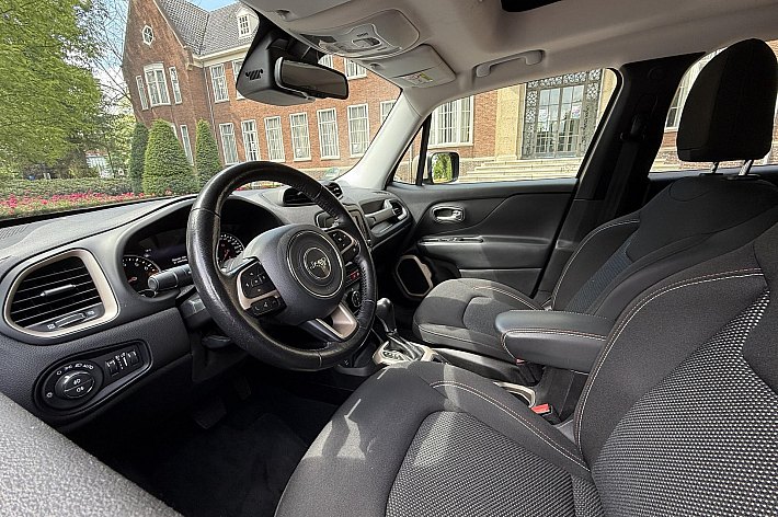 Jeep Renegade 1.4 MultiAir 75th Anniversary AWD AUTOMAAT, 4WD, 2x OPEN DAK.