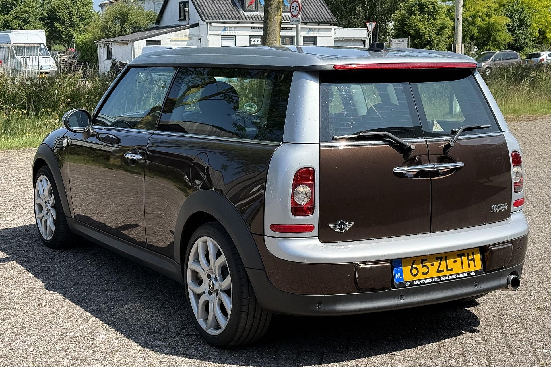 MINI Clubman