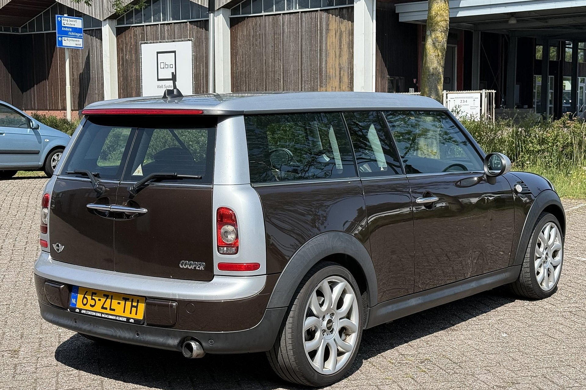 MINI Clubman