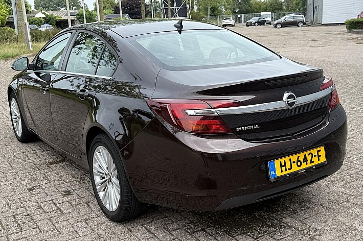 Opel Insignia 1.4 T EcoFLEX Edition , LEDER, AIRCO, CRUISE CONTROL, NAVI, 6 BAK