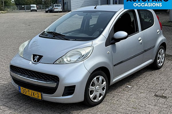 Peugeot 107 1.0-12V XS , AIRCO, 5 DEURS, VOLLEDIG ONDERHOUDEN, BOEKJES