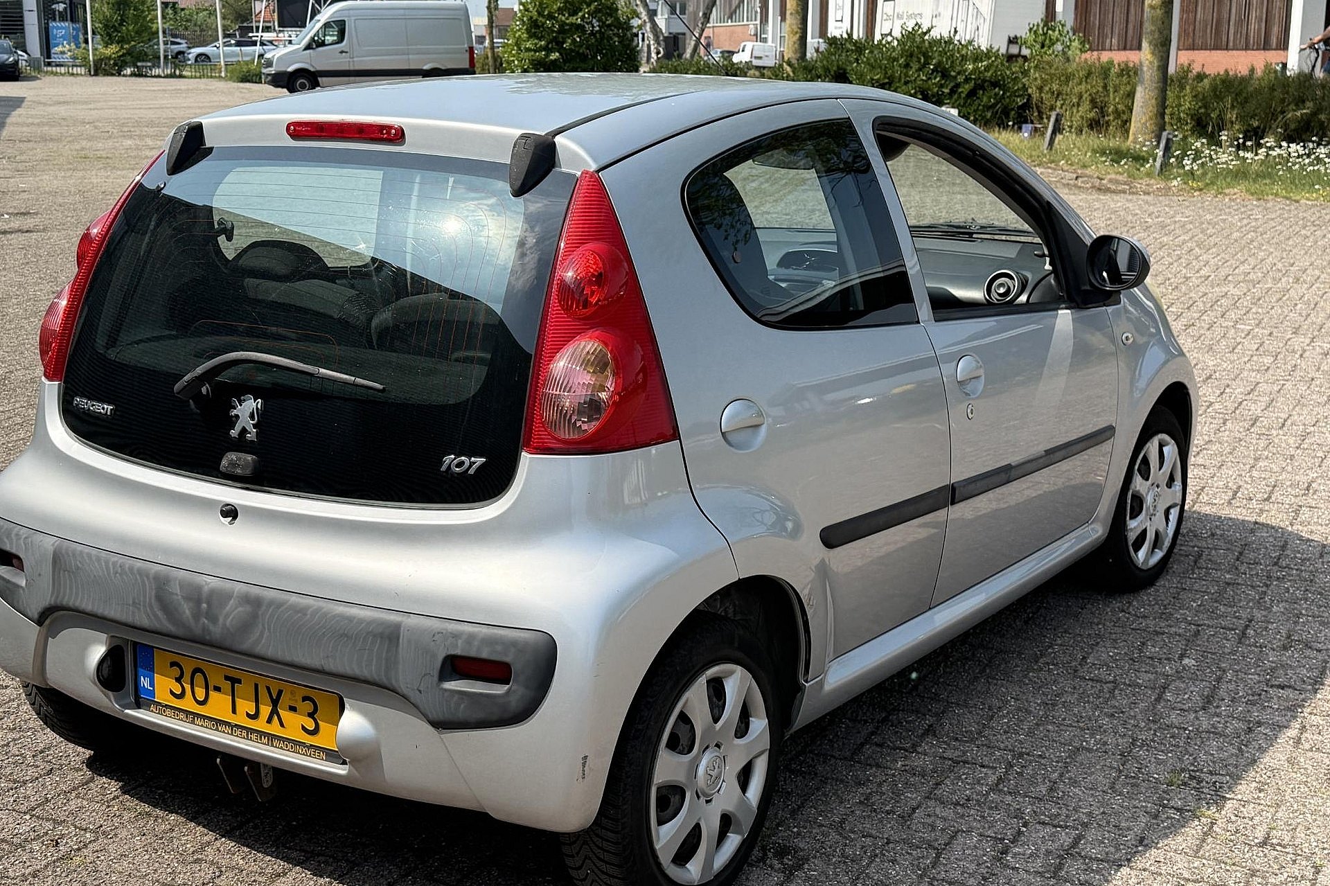 Peugeot 107