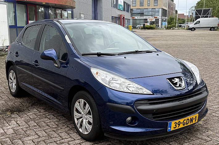 Peugeot 207 1.4 VTi Cool 'n Blue NIEUWE APK, AIRCO, CRUISE CONTROL, 5 DEURS