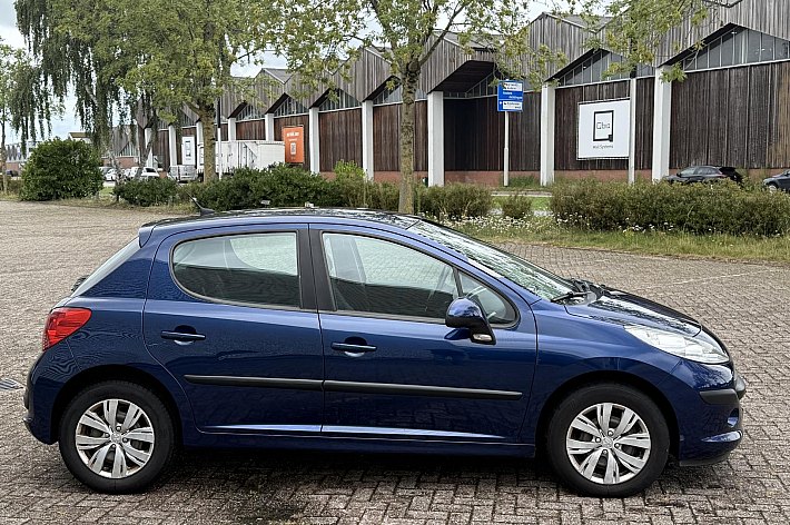 Peugeot 207 1.4 VTi Cool 'n Blue NIEUWE APK, AIRCO, CRUISE CONTROL, 5 DEURS