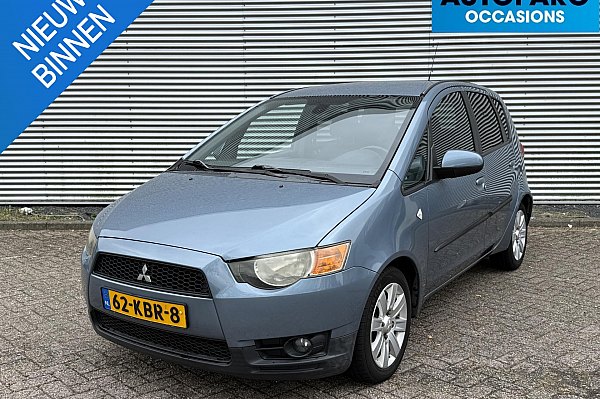 Mitsubishi Colt 1.3 Edition Two PARKEERSENSOREN, AFNEEMBARE TREKHAAK, LEUKE 5 drs COLT, AIRCO, CRUISE CONTROL.