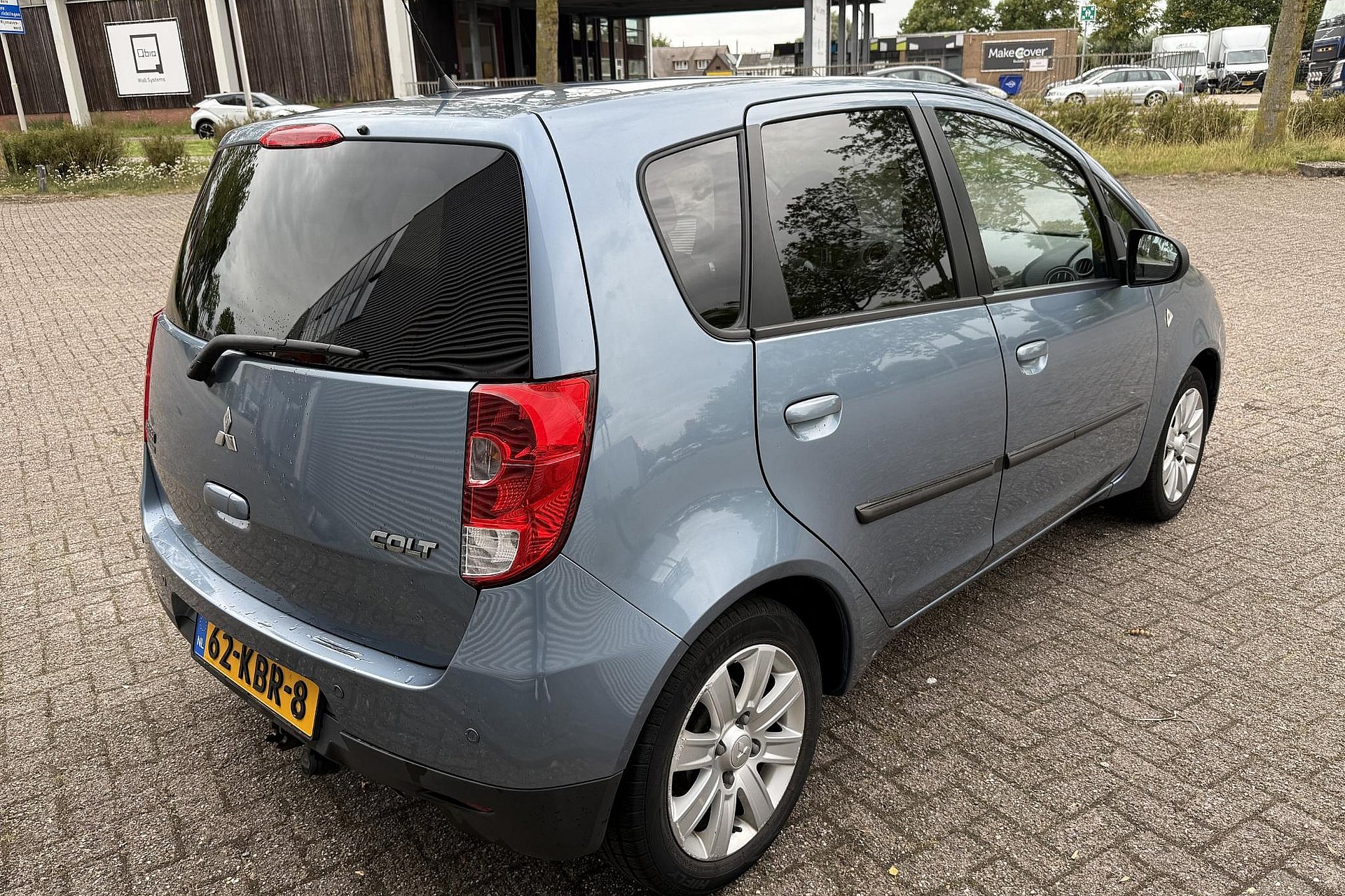 Mitsubishi Colt