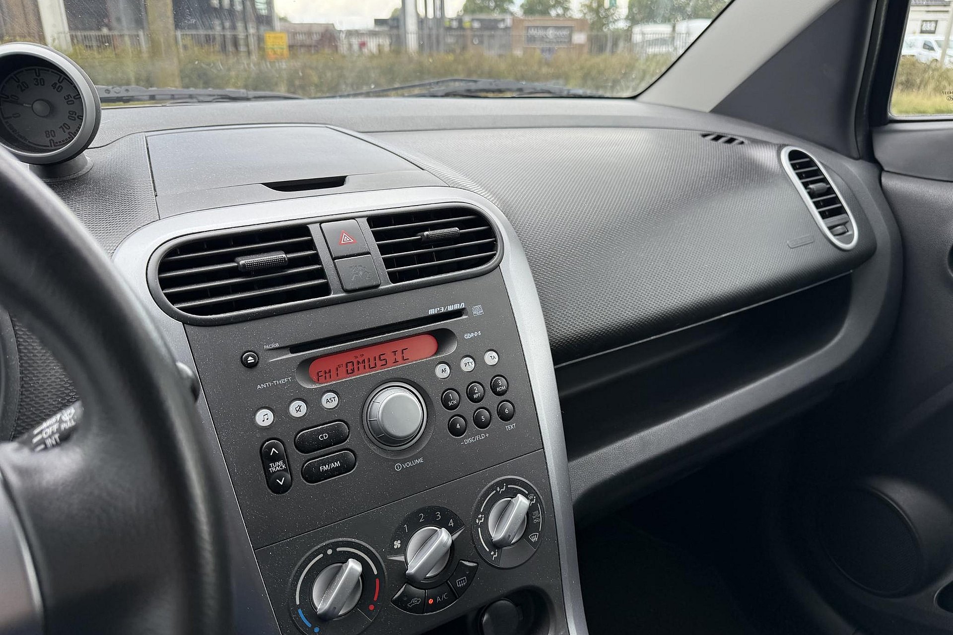 Opel Agila