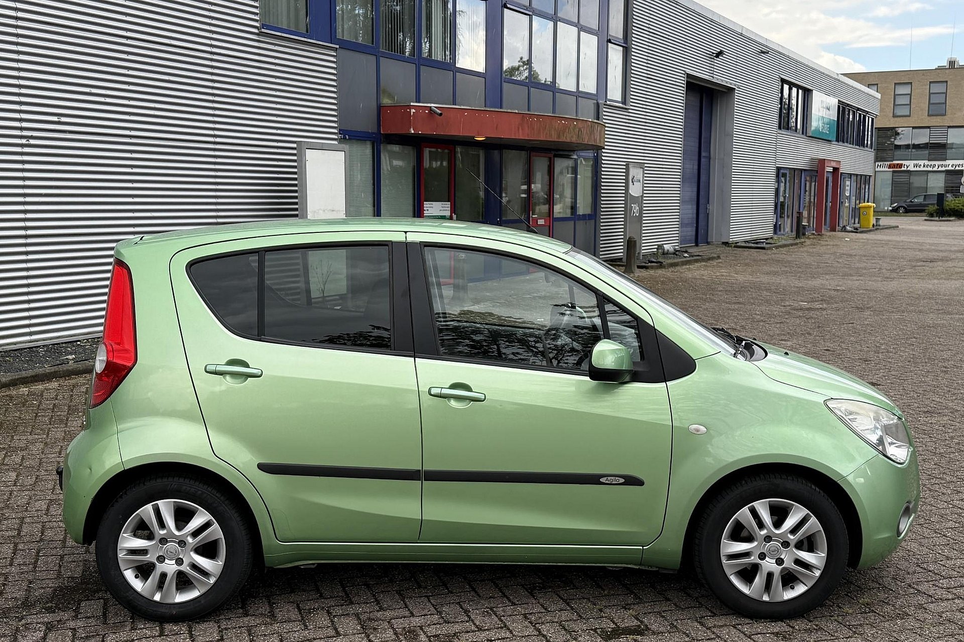 Opel Agila