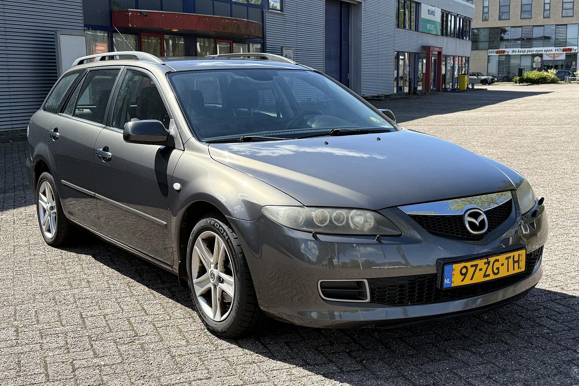 Mazda 6