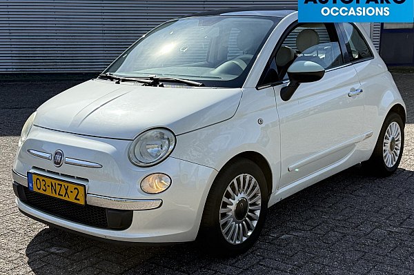 Fiat 500 0.9 TwinAir Lounge , PANORAMADAK, AIRCO, LEDER, RADIO/CD, 122.341 KM NAP, RIJDT GOED , ALS HIJ WARM IS LOOPT HIJ WAT LAAG STATIONAIR, ZO INGERUILD ZO MEENEMEN