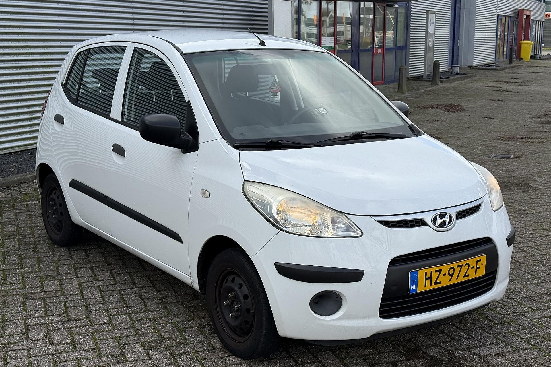 Hyundai i10