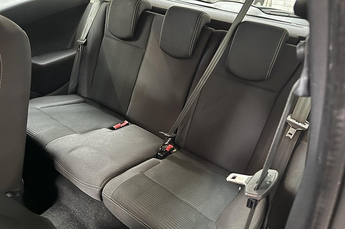 Renault Clio 1.2 Collection , CRUISE CONTROL, AIRCO, TREKHAAK, KEURIG ONDERHOUDEN, BOEKJES AANWEZIG