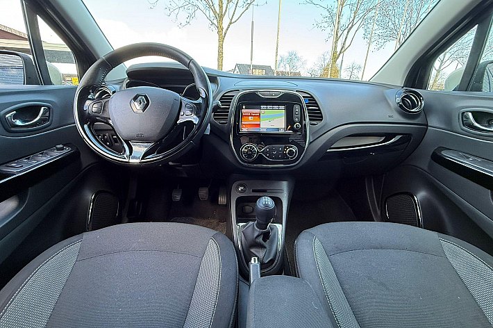 Renault Captur 0.9 TCe Dynamique , AIRCO, CRUISE CONTROLE, NAVI, DEALER ONDERHOUDEN, NETTE EN SPORTIEVE CAPTUR MET VELE OPTIE’S