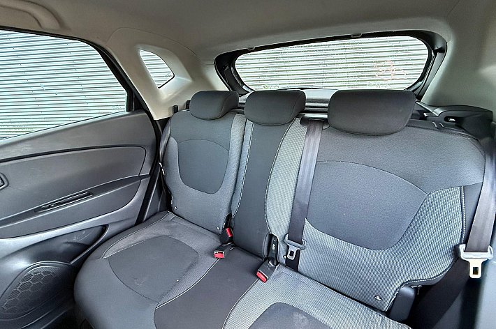 Renault Captur 0.9 TCe Dynamique , AIRCO, CRUISE CONTROLE, NAVI, DEALER ONDERHOUDEN, NETTE EN SPORTIEVE CAPTUR MET VELE OPTIE’S