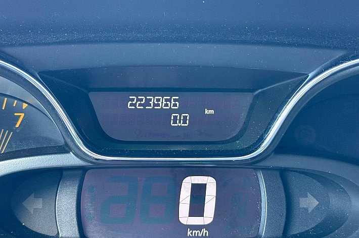 Renault Captur 0.9 TCe Dynamique , AIRCO, CRUISE CONTROLE, NAVI, DEALER ONDERHOUDEN, NETTE EN SPORTIEVE CAPTUR MET VELE OPTIE’S