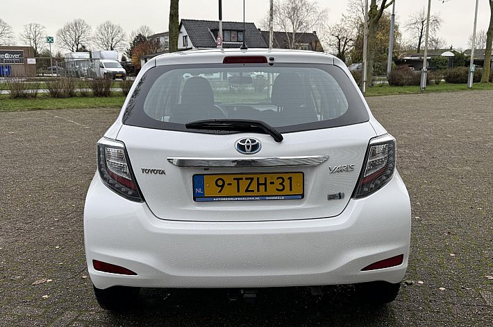 Toyota Yaris 1.5 Full Hybrid Aspiration , HYBRIDE, AIRCO, CRUISE CONTROLE, ELECTRISCHE RAMEN, TREKHAAK AFNEEMBAAR, VOLLEDIG ONDERHOUDEN, NL AUTO