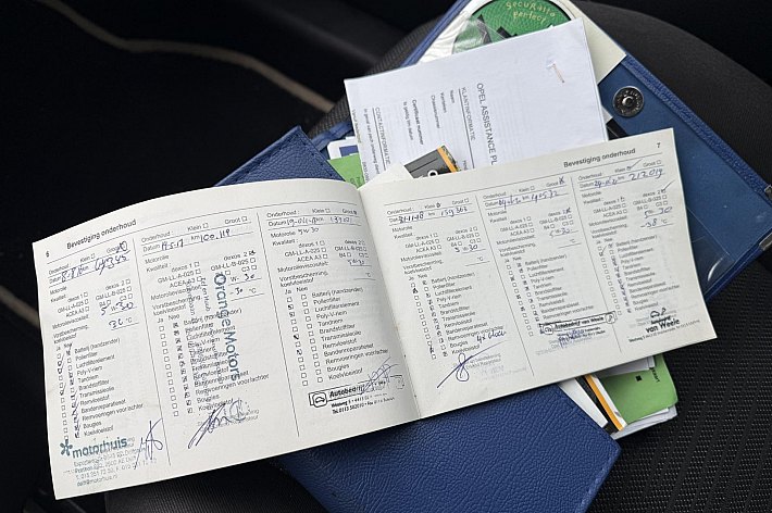 Opel Meriva 1.6 CDTi Business+ , EURO 6, AIRCO, CRUISE CONTROLE, NAVI, PDC, VOLLEDIG ONDERHOUDEN, NIEUWE APK, ZEER GOED RIJDENDE EN NETTE OPEL MERIVA DIE ALLE MILEUZONES IN MAG !