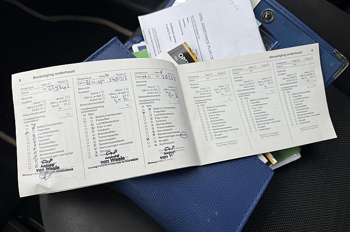 Opel Meriva 1.6 CDTi Business+ , EURO 6, AIRCO, CRUISE CONTROLE, NAVI, PDC, VOLLEDIG ONDERHOUDEN, NIEUWE APK, ZEER GOED RIJDENDE EN NETTE OPEL MERIVA DIE ALLE MILEUZONES IN MAG !