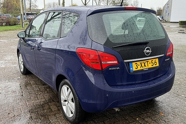 Opel Meriva 1.6 CDTi Business+ , EURO 6, AIRCO, CRUISE CONTROLE, NAVI, PDC, VOLLEDIG ONDERHOUDEN, ZEER GOED RIJDENDE EN NETTE OPEL MERIVA DIE ALLE MILEUZONES IN MAG !