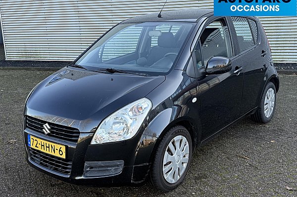 Suzuki Splash 1.2 Comfort , GOED RIJDENDE SPLASH MET DE STERKE 1.2 MOTOR, 151.794 KM NAP, ACHTERBUMPER BESCHADIGD, LEUKE HOOGZITTER VOOR WEINIG GELD. ZO INGERUILD ZO WEER WEG NAAR DE LIEFHEBBER.