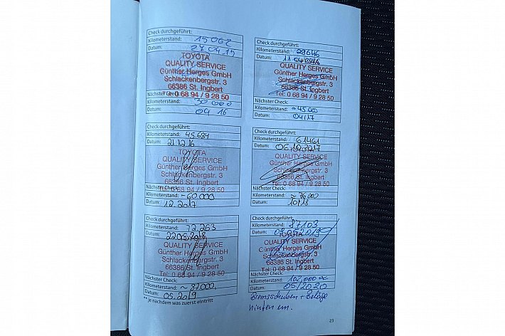 Toyota Yaris 1.5 Full Hybrid Aspiration , CRUISE CONTROLE, AIRCO,KEYLESS, NAVI, HYBRIDE, VOLLEDIG DEALERONDERHOUDEN. MOOIE EN GOED RIJDENDE YARIS HYBRIDE, BOEKJES AANWEZIG