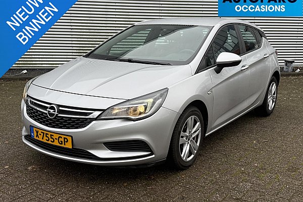 Opel Astra 1.0 Turbo 120 Jaar Edition , AIRCO, NAVI, CRUISE CONTROLE, CARPLAY, NETTE EN GOEDRIJDENDE ASTRA MET VEEL OPTIES, LEDEREN STUURWIEL MULTI FUNCTIONEEL