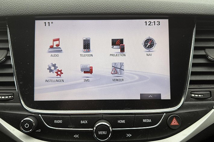 Opel Astra 1.0 Turbo 120 Jaar Edition , AIRCO, NAVI, CRUISE CONTROLE, CARPLAY, NETTE EN GOEDRIJDENDE ASTRA MET VEEL OPTIES, LEDEREN STUURWIEL MULTI FUNCTIONEEL