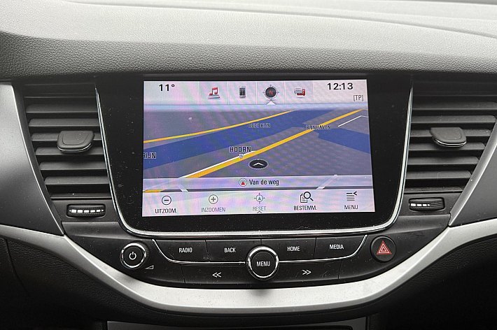 Opel Astra 1.0 Turbo 120 Jaar Edition , AIRCO, NAVI, CRUISE CONTROLE, CARPLAY, NETTE EN GOEDRIJDENDE ASTRA MET VEEL OPTIES, LEDEREN STUURWIEL MULTI FUNCTIONEEL