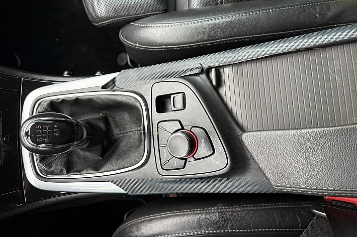 Opel Insignia Sports Tourer 2.0 T Sport , LEDER SPORTINTERIEUR, 19 INCH VELGEN, STOELVERWARMING, NAVI, CLIMA, CRUISE CONTROLE, SPORT EN TOUR STAND, TREKHAAK AFNEEMBAAR, NWE KOPPELING, ZGAN BANDEN, GROTE BEURT GEHAD, BOOSKIJKERS, 220PK, RIJDT PERFECT, ZIT HEERLIJK, KLAA