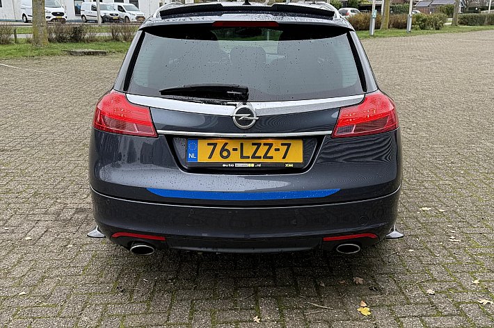 Opel Insignia Sports Tourer 2.0 T Sport , LEDER SPORTINTERIEUR, 19 INCH VELGEN, STOELVERWARMING, NAVI, CLIMA, CRUISE CONTROLE, SPORT EN TOUR STAND, TREKHAAK AFNEEMBAAR, NWE KOPPELING, ZGAN BANDEN, GROTE BEURT GEHAD, BOOSKIJKERS, 220PK, RIJDT PERFECT, ZIT HEERLIJK, KLAA