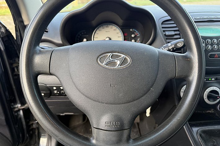 Hyundai i10 1.1 Active ,  4 ZGAN BANDEN, 5 DEURS, ZUINIG EN BETROUWBAAR, LEUKE GOEDRIJDENDE i10