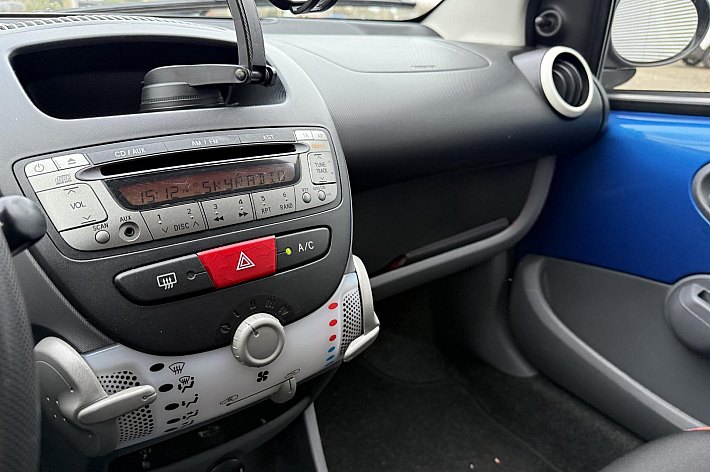 Citroën C1 1.0-12V Ambiance , AIRCO, 5 DEURS, GOED ONDERHOUDEN, BOEKJES AANWEZIG, RIJDT EN SCHAKELT GOED, ZUINIGE C1