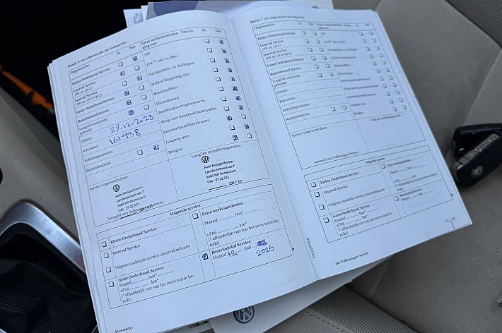 Volkswagen Golf Plus 1.4 TSI Highline , HOOG ZITTER, AIRCO, CRUISE CONTROLE, AUTOMAAT, TREKHAAK, NL AUTO, DEALER ONDERHOUDEN, BOEKJES AANWEZIG, RIJDT EN SCHAKELT SUPER