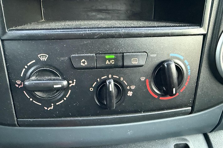 Peugeot Partner Tepee 1.6 VTi XT Style , TREKHAAK, AIRCO, CRUISE CONTROLE, SUPER NETTE AUTO, LUXE INTERIEUR, RECENT GROOT ONDERHOUD GEHAD, BOEKJES AANWEZIG,