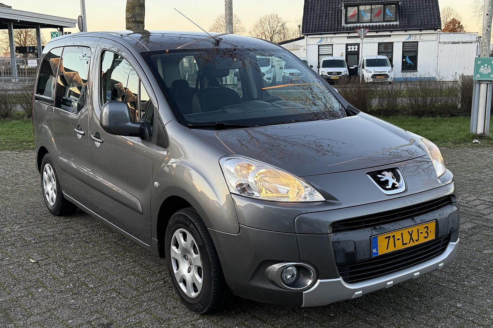 Peugeot Partner Tepee