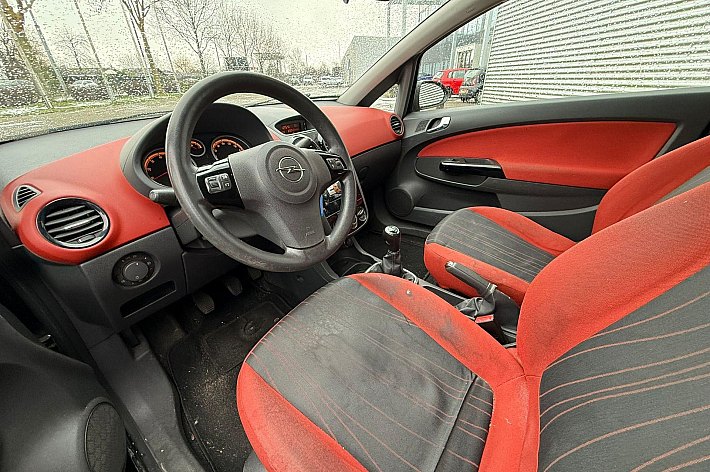 Opel Corsa 1.2-16V Enjoy , INRUILER, RIJDT, SCHAKELT, AUTO STOTTERT, EXPORT/SLOOP/HANDIGE HARRY, APK 17-1-2026, ZO MEENEMEN