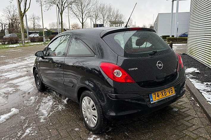 Opel Corsa 1.2-16V Enjoy , INRUILER, RIJDT, SCHAKELT, AUTO STOTTERT, EXPORT/SLOOP/HANDIGE HARRY, APK 17-1-2026, ZO MEENEMEN
