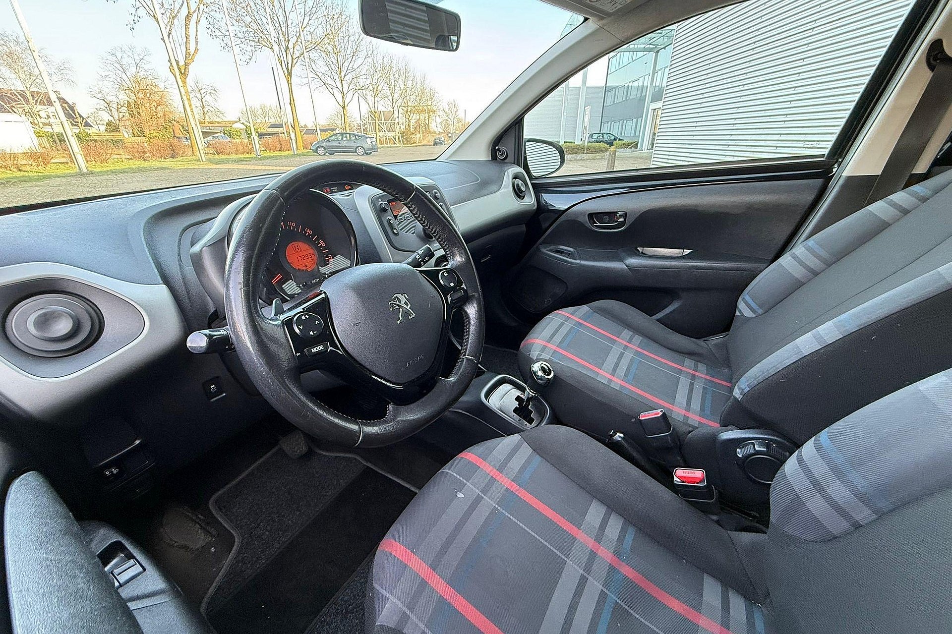 Peugeot 108