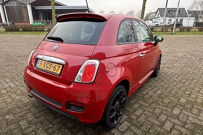 Fiat 500 0.9 TwinAir Turbo 500S , AIRCO, NAVI / CARPLAY, SPORTSTOELEN, SPORTVELGEN, BOEKJES AANWEZIG, RECENT NIEUWE KOPPELING EN VLIEGWIEL GEHAD, SUPER ZUINIG EN TOCH SPORTIEF MET VELE OPTIES
