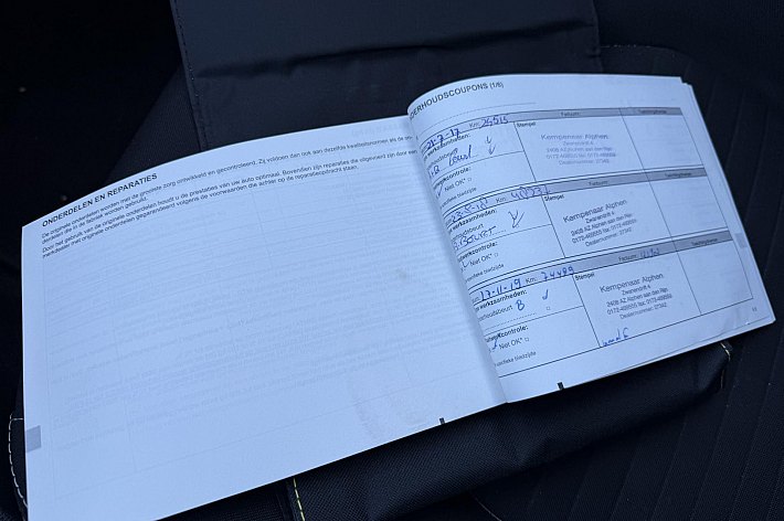 Renault Clio 0.9 TCe Eco2 Limited , AIRCO, CRUISE CONTROLE, 1e EIGENAAR, NAVI, LIMITED INTERIEUR, BOEKJES, GOED RIJDENDE EN ZEER ZUINIGE CLIO, SPORTVELGEN