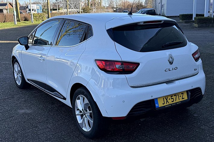 Renault Clio 0.9 TCe Eco2 Limited , AIRCO, CRUISE CONTROLE, 1e EIGENAAR, NAVI, LIMITED INTERIEUR, BOEKJES, GOED RIJDENDE EN ZEER ZUINIGE CLIO, SPORTVELGEN