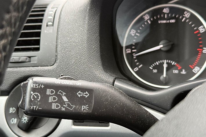 Škoda Octavia Combi 1.2 TSI Ambition Business Line , AUTOMAAT, CRUISE CONTROLE, NAVI, AIRCO, TREKHAAK, VOLLEDIG ONDERHOUDEN, BOEKJES AANWEZIG, LM-VELGEN, DUBBELE SLEUTELS, INRUIL MOGELIJK TEGEN HANDELSPRIJS