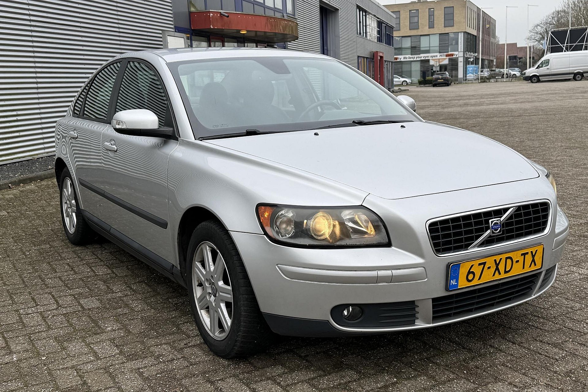 Volvo S40