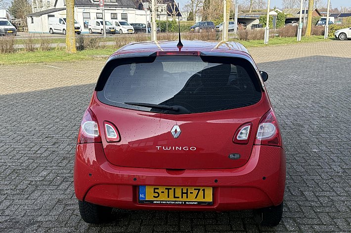 Renault Twingo 1.2 16V Limited Edition , AIRCO, BLUETOOTH, NR 11 van 100, PDC ACHTER, STUURBEKRACHTIGING, VOLLEDIG ONDERHOUDEN, BOEKJES, LEUKE SPORTIEVE EN TOCH ZUINGE UITVOERING