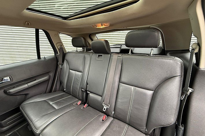 Ford Edge , AIRCO, CRUISE CONTROLE, AUTOMAAT, NAVI, STOELVERWARMING, ELECTR STOELVERSTELLING, PDC ACHTER, PANORAMADAK DUBBEL, ZEER NETTE EN GOED RIJDENDE FORD EDGE