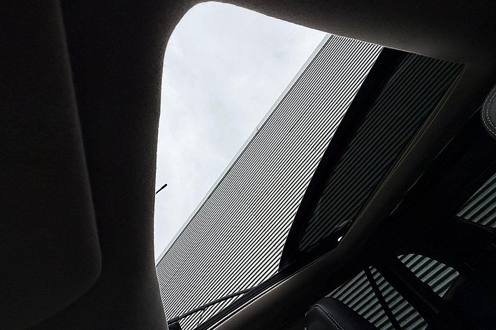 Ford Edge , AIRCO, CRUISE CONTROLE, AUTOMAAT, NAVI, STOELVERWARMING, ELECTR STOELVERSTELLING, PDC ACHTER, PANORAMADAK DUBBEL, ZEER NETTE EN GOED RIJDENDE FORD EDGE