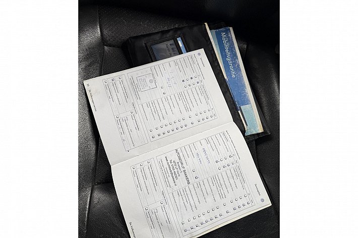 Volkswagen  Transporter tdi 96 kw aut ,STERKE 5 CILINDER, CAMPER, AUTOMAAT, KOELKAST, CRUISE CONTROLE, NAVI, HEFDAK, TREKHAAK, 2 SLAAPPLAATSEN, GASFORNUIS/SPOELBAKJE, WATERTANK, USB OPLAADPUNTEN, DRAAISTOELEN VOOR, ETC, ETC, RIJDT EN SCHAKELT PREFECT, GOED ONDERHOUDE