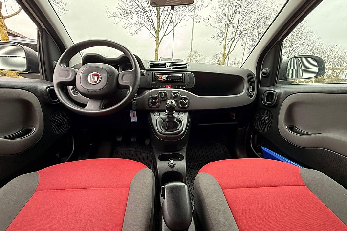 Fiat Panda CLIMBING 4X4 ,0.9 TURBO, AIRCO, 6 BAK, CITY STEERING, START STOP, ELECTR RAMEN, BOEKJES, VOLLEDIG ONDERHOUDEN, NETTE EN GOEDRIJDENDE 4X4